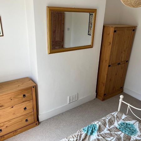 Peaceful London Retreat Apartment Ngoại thất bức ảnh