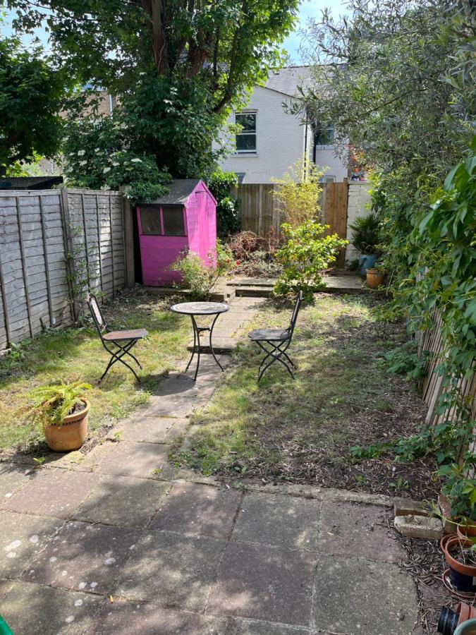 Peaceful London Retreat Apartment Ngoại thất bức ảnh